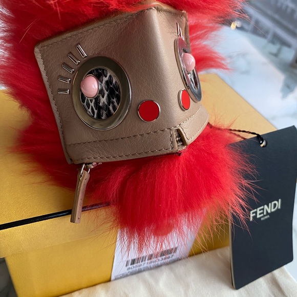 Fendi Tangerine Fox Fur Bugs Keychain - Picture 5 of 8